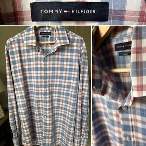 Tommy Hilfiger Men’s Slim Fit Red, White & Blue Button Up XL 17 34/35